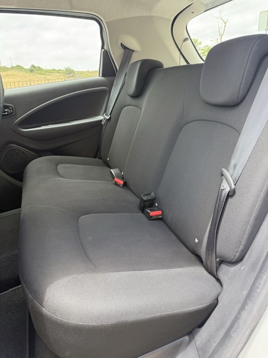 Renault zoe 50 kWh (bateria própria)
