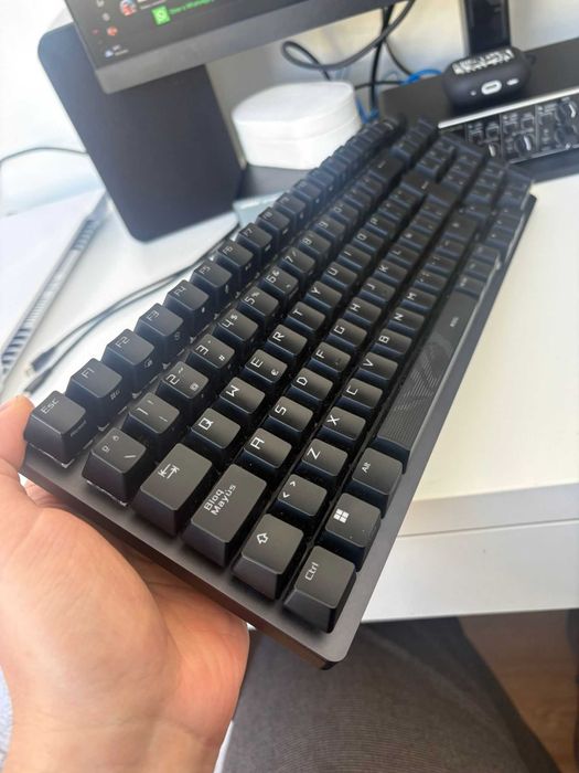 Teclado mecânico - Rog Strix Scope II 96