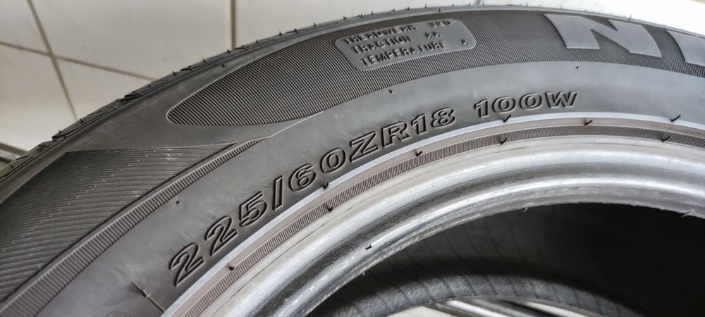 4x 225/60R18 Nexen N'Fera RU1 SUV 100W 6mm