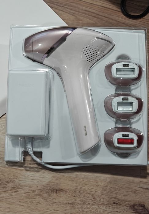 Philips Lumea 9900 BRI977/00