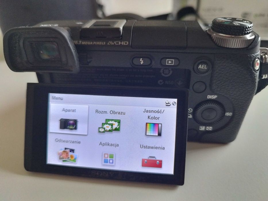 Aparat cyfrowy Sony NEX-6 z etui