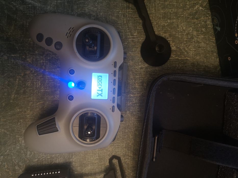 Sprzedam aparaturę RC Jumper t-pro