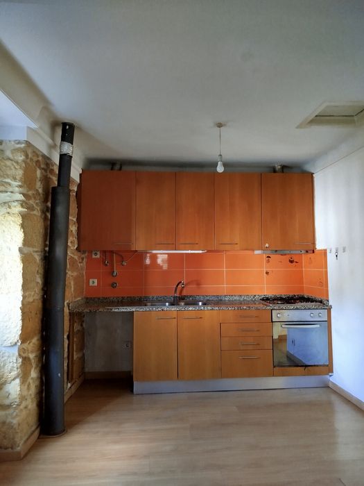 ALUGO CASA T2- Coimbra