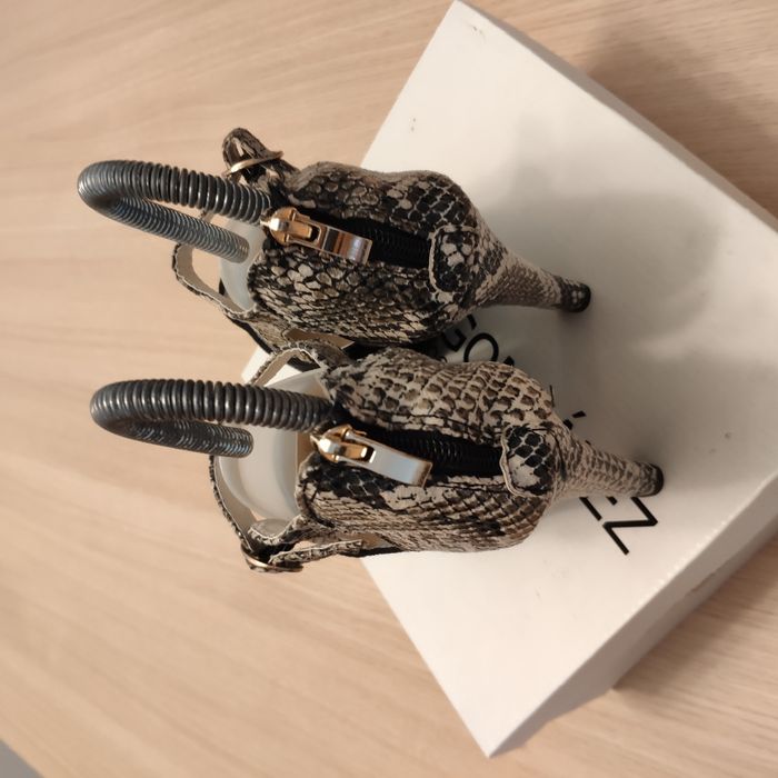 Sapatos Botins Cobra