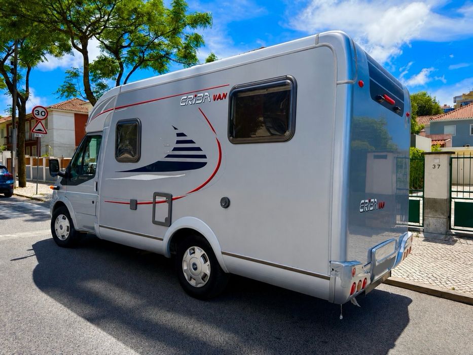 Autocaravana Ford Eriba Van 2.5 tdi c/
