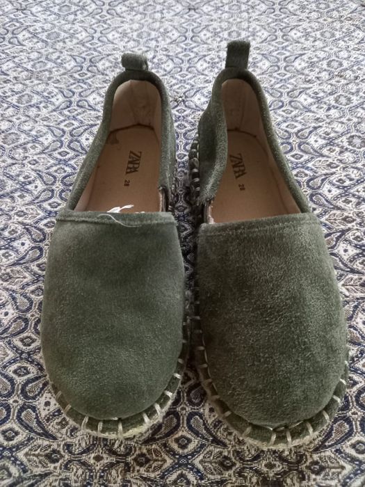 Mocassin menino (usado uma vez)