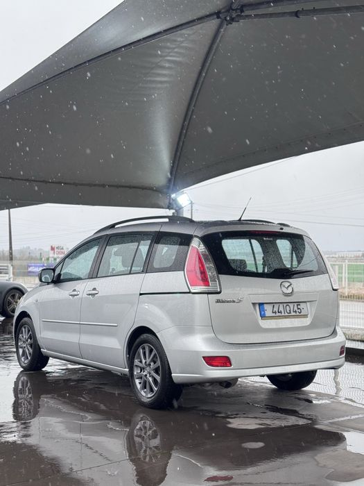 MAZDA 5 | 2010 | 7 Lugares