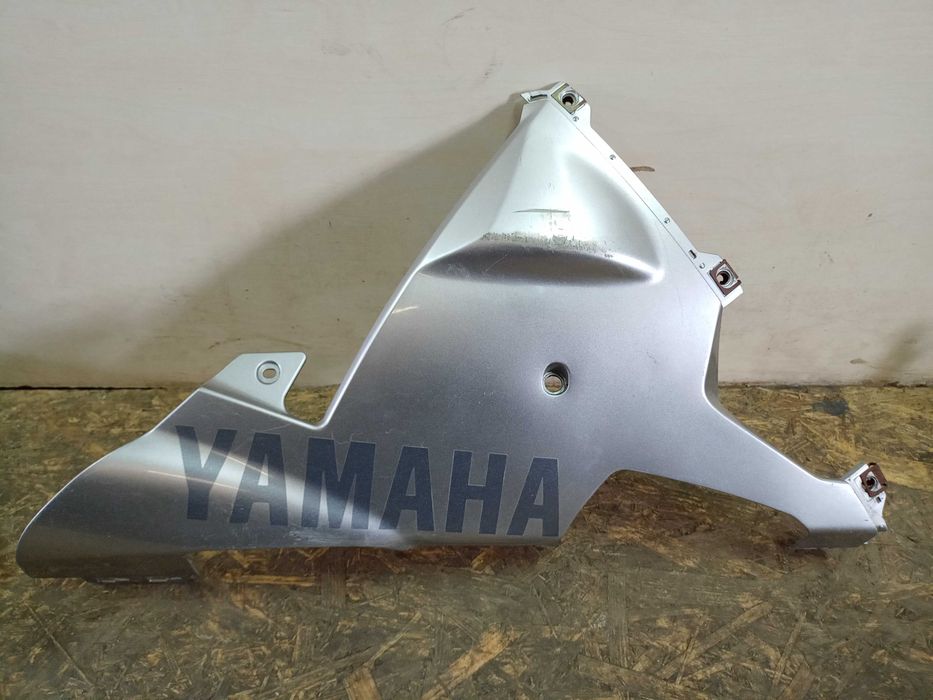Yamaha YZF 1000 R1 RN09 02-03 osłona boczek prawy bok oryginał pług