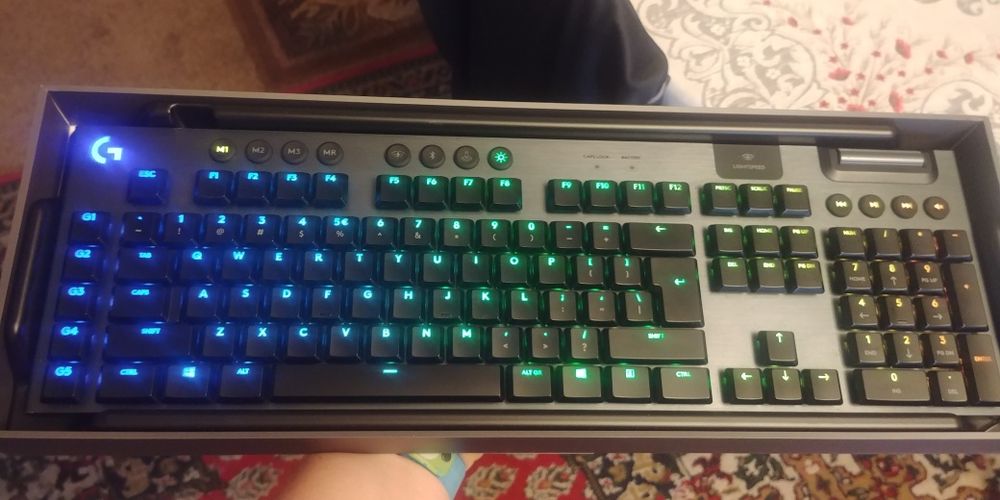 Klawiatura Logitech G915 Lightspeed