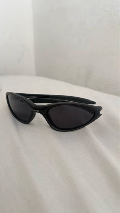 Oculos oakley minute 1.0