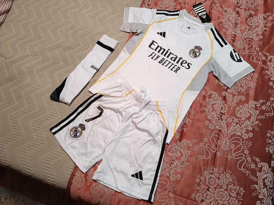 Camisola Criança Vini JR. Vinicius Equipamento Real Madrid | NOVO