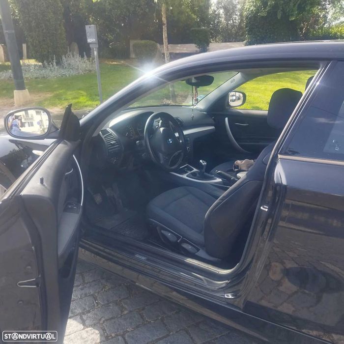 BMW 118D 2011 3 Portas — photo 5
