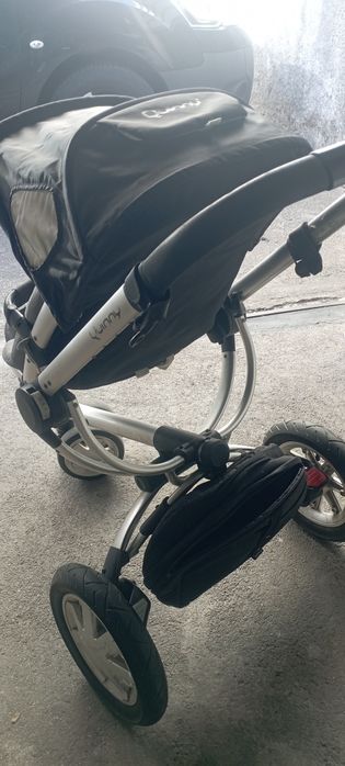 Carro BebéConfort com cadeirinha e ovo