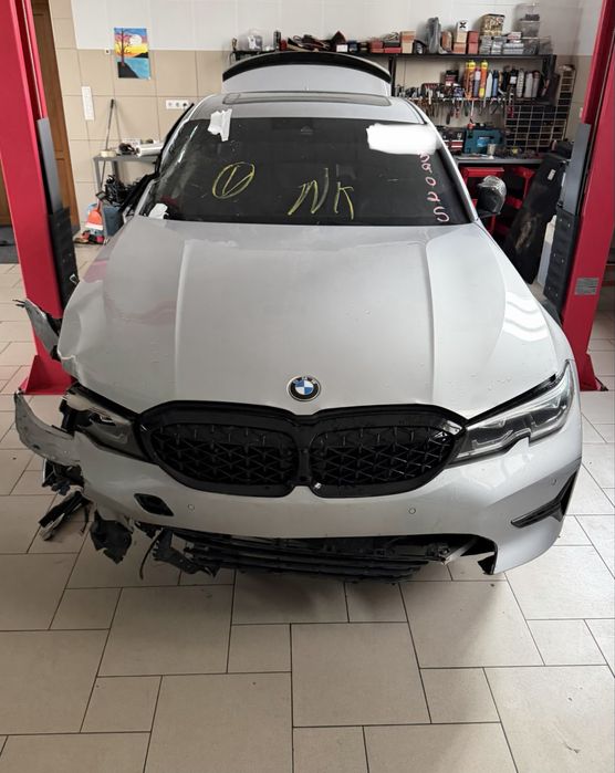 BMW 330і G20 розбір на запчастини розборка по запчастинах