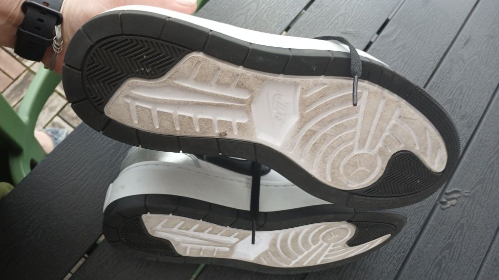 Buty Nike Air Jordan 1 Elevate czarno srebrne roz. 44 / 28,5 cn