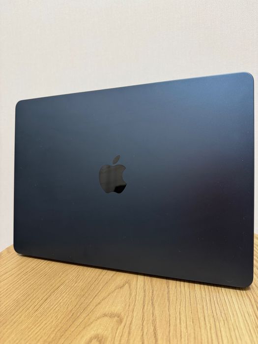MacBook Air 13” M2 2022