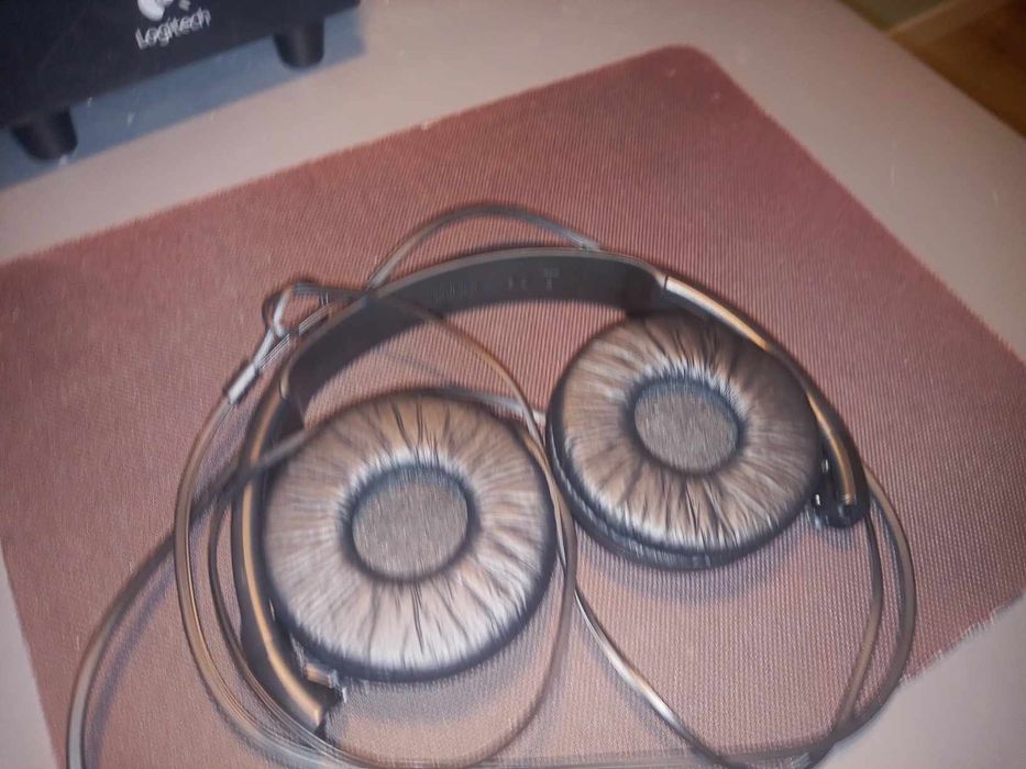 Słuchawki nauszne Sony MDR-ZX110