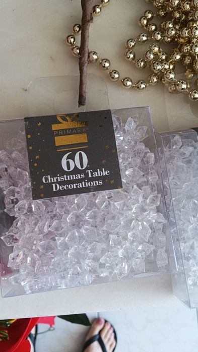 Árvore de natal e enfeites