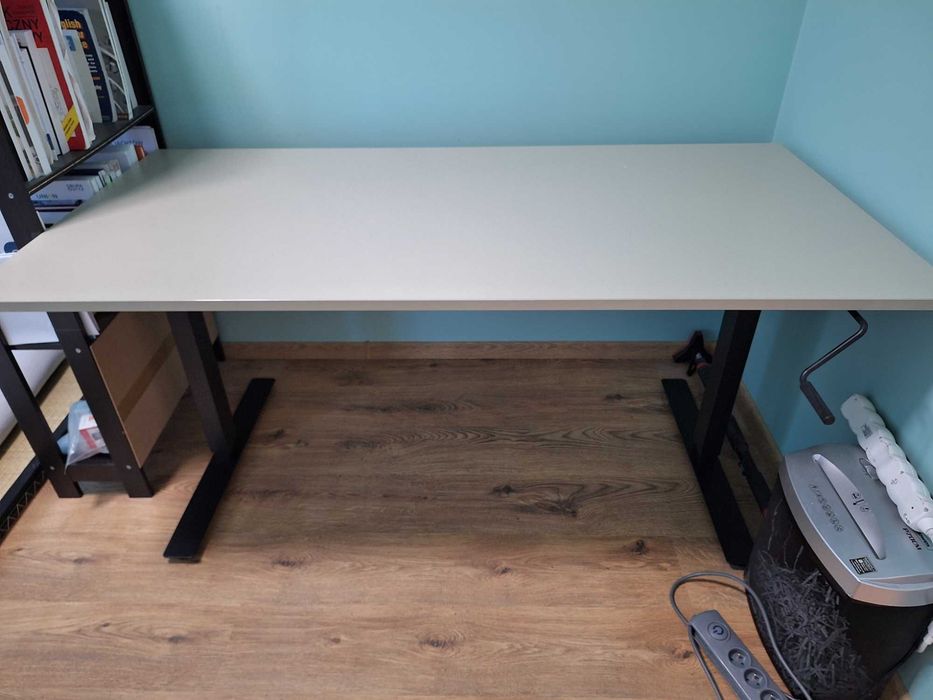 Biurko Ikea Trotten z regulacją wysokości 160x80. Stan bardzo dobry!