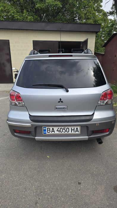 Mitsubishi outlander