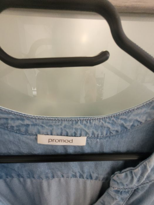 Sukienka Promod.
