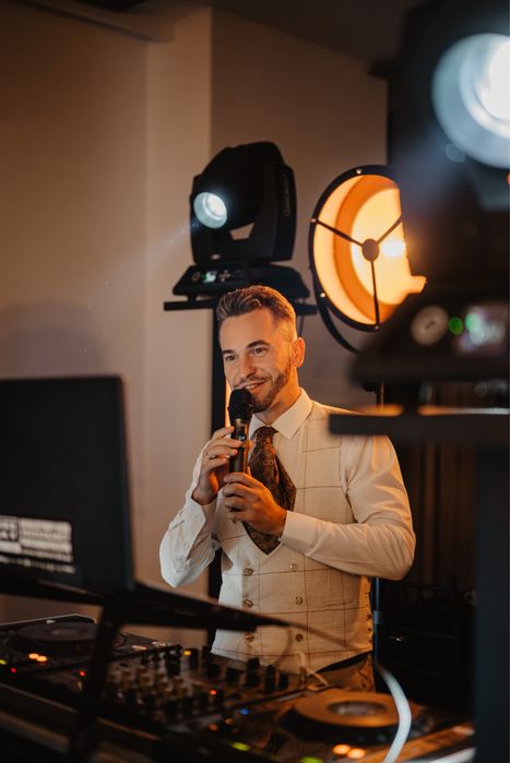 Dj/wodzirej na wesele lub urodziny