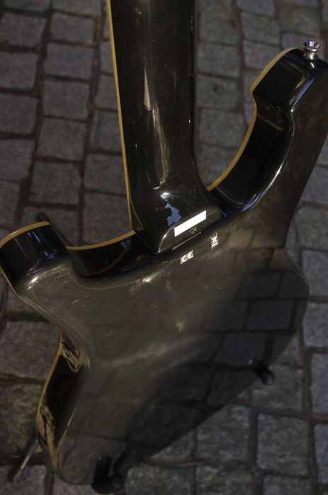 gitara basowa Harley Benton RB414