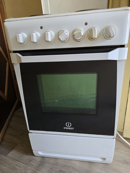 Электроплита INDESIT