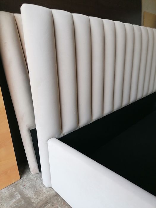 Łóżko tapicerowane półwałki panele welur pojemnik stelaż na wymiar 220