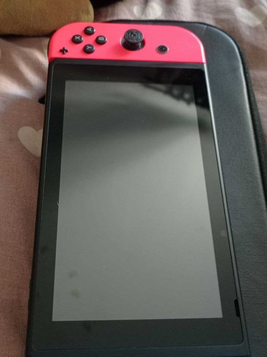 Б/у Nintendo Switch v1