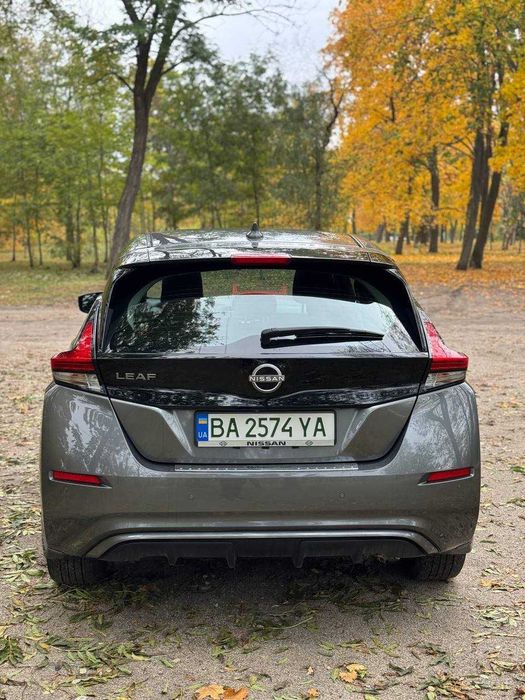Автомобіль єлектричний Nissan Leaf