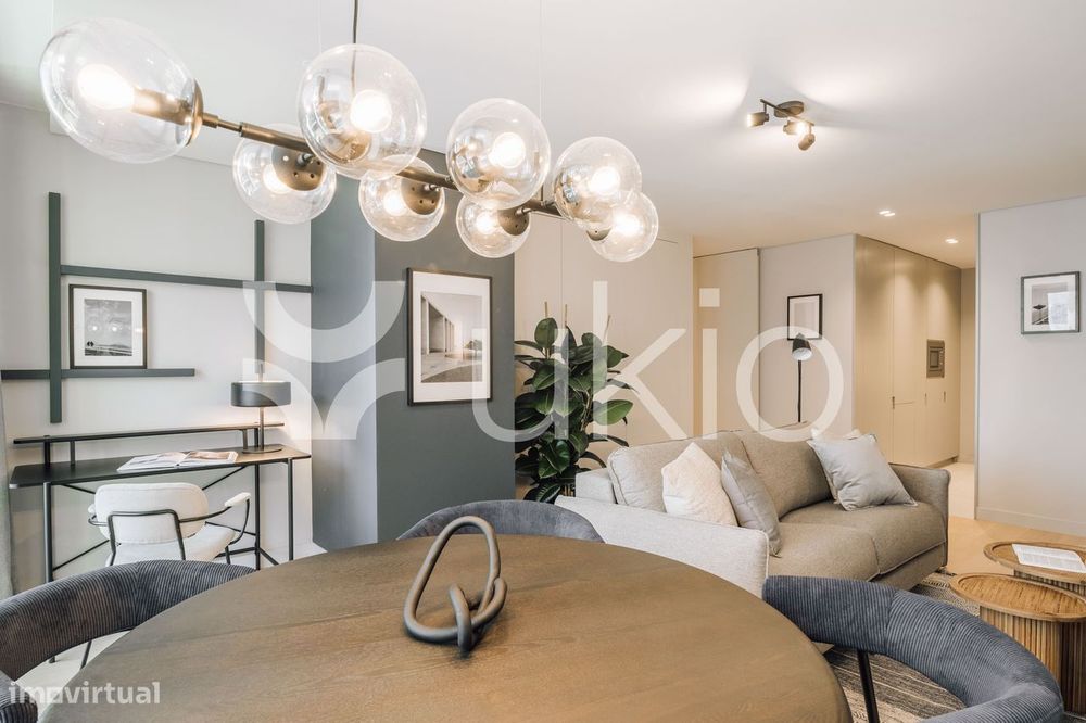 Apartamento T1 com ginásio e piscina em Entrecampos