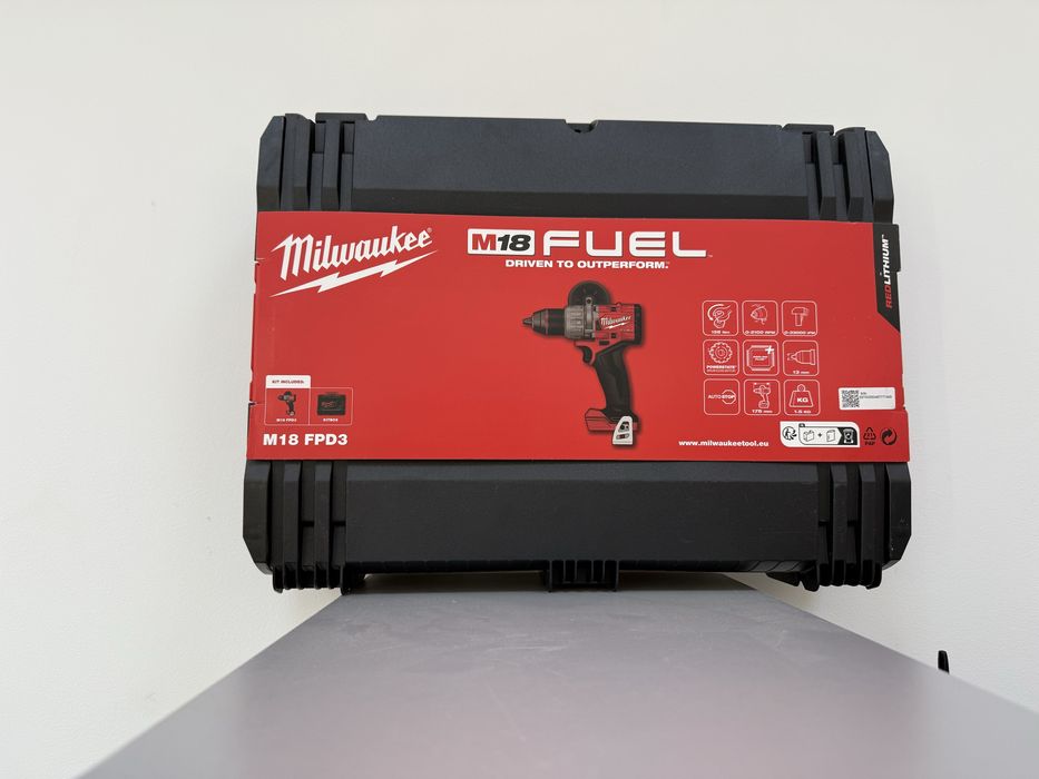 Шурупокрут MILWAUKEE M18 FPD3-0