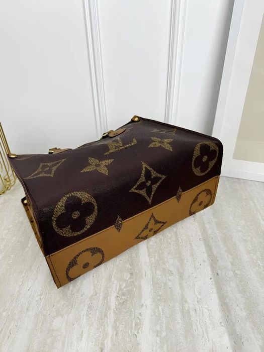 Містка жіноча сумка Louis Vuitton On the go