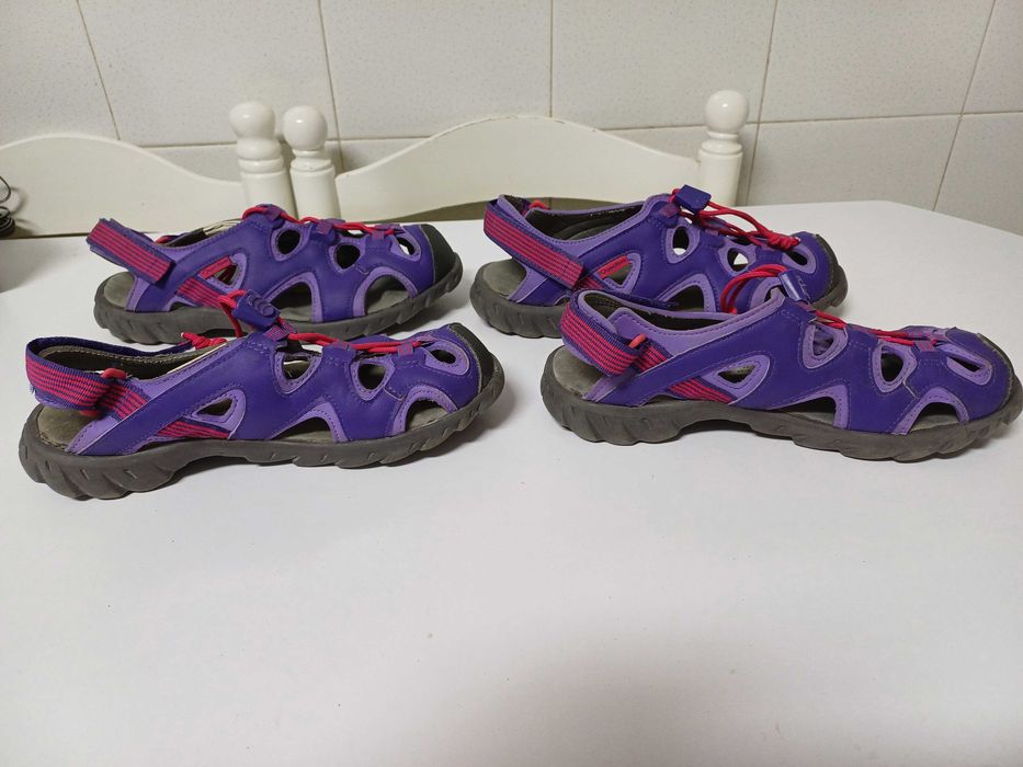 Sandálias Quechua Nº36/37 2 pares