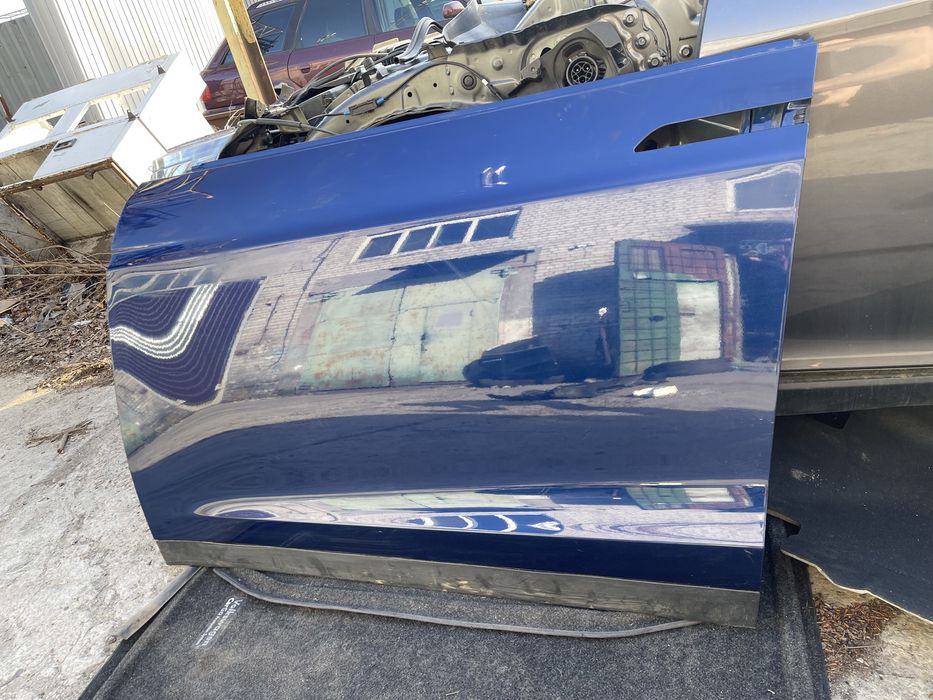 Двері передні ліві Tesla Model X 2022+ plaid