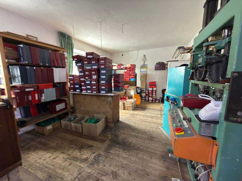 Продаж частини будинку з окремим входом та заїздом вул Шевченка, Львів