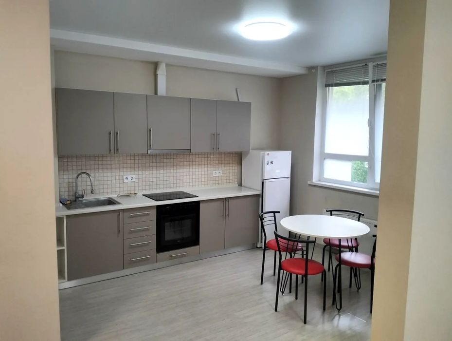 Здається 1 к квартира, вул. Лісківська, буд. 23, ЖК Район, Троєщина.