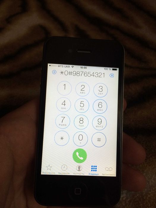 Apple Iphone 4 16Gb  (Треб замены батареи.) Отправка по НП