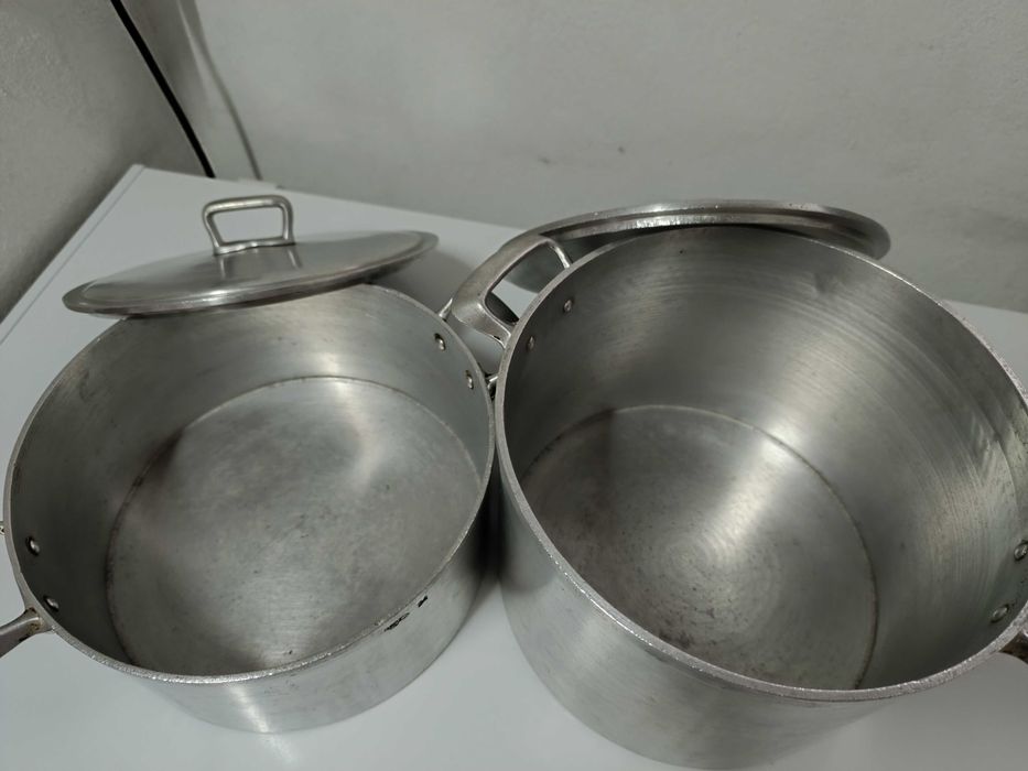 Tacho e Panela em alumínio fundido n. 24 e tampas