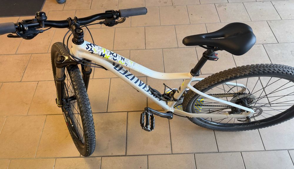 Rower Specialized Jynx Elite 650B