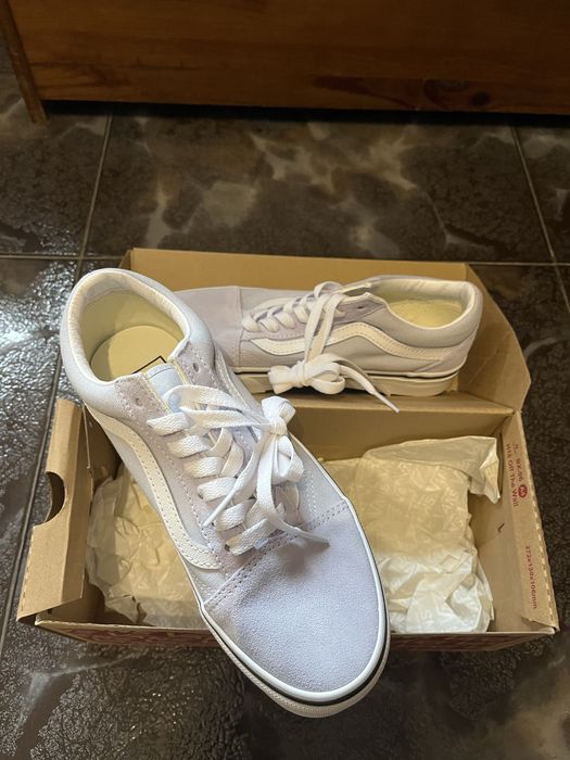 Vans cor azul bebe- novos em caixa original