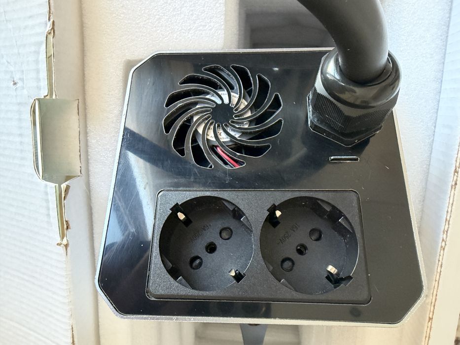 Розрядник Nacs Tesla USA 5 кВт
