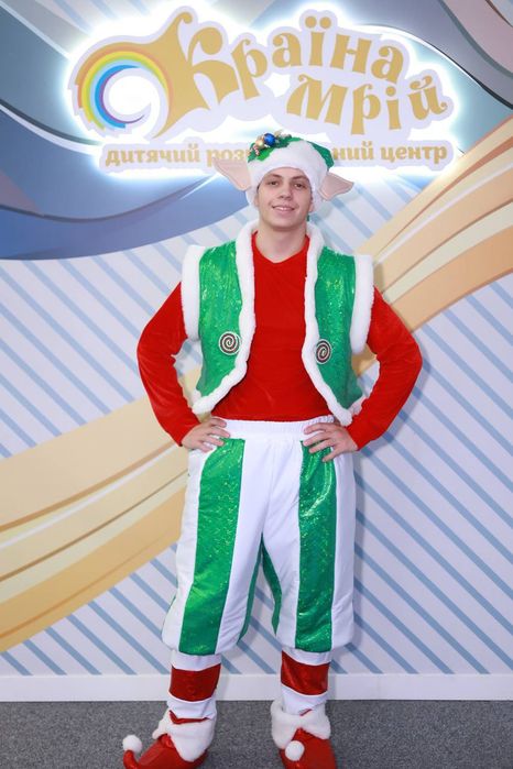 Новорічні  виїзні анімацій від Країни Мрій