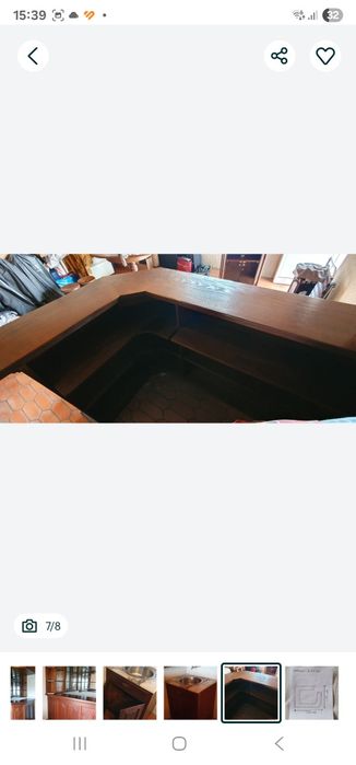 Bar de canto em madeira maciça