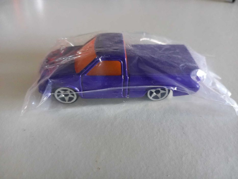 Hotwheels Highway 35 World Race / Acceleracers McDonald's Street Breed