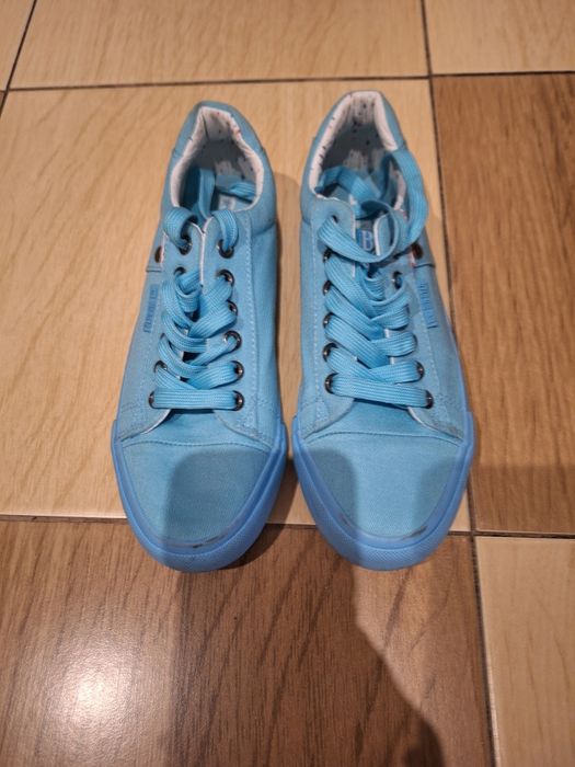 Trampki damskie r.38