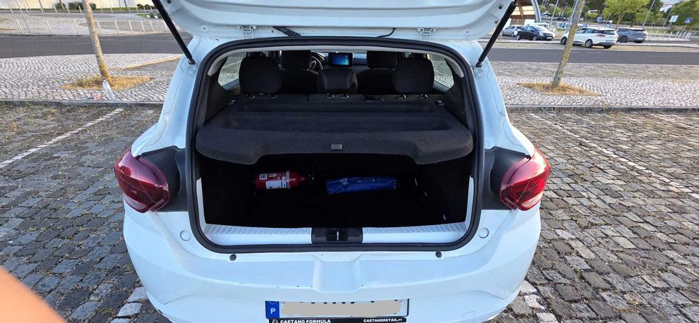 Dacia Sandero 1.0 Bi-Fuel (GPL + Gasolina) - OPORTUNIDADE