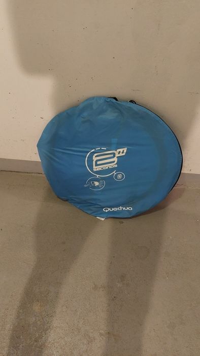 Namiot na plaże budka QUECHUA
