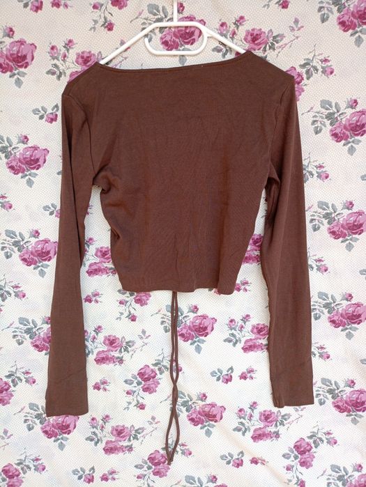 Sweterkowy crop top